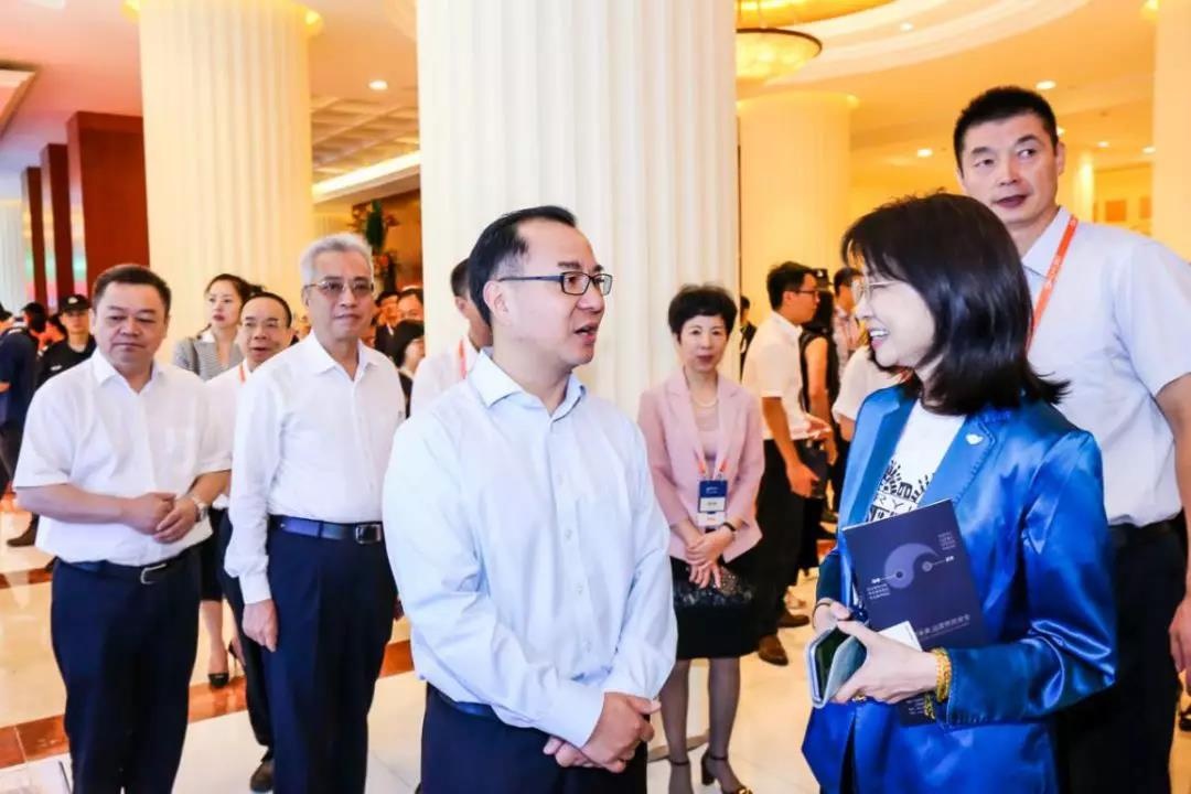 ���һ�������Ϣ�칫�Ҹ��������Һ����һ��ݰ��ҫ������չ̨